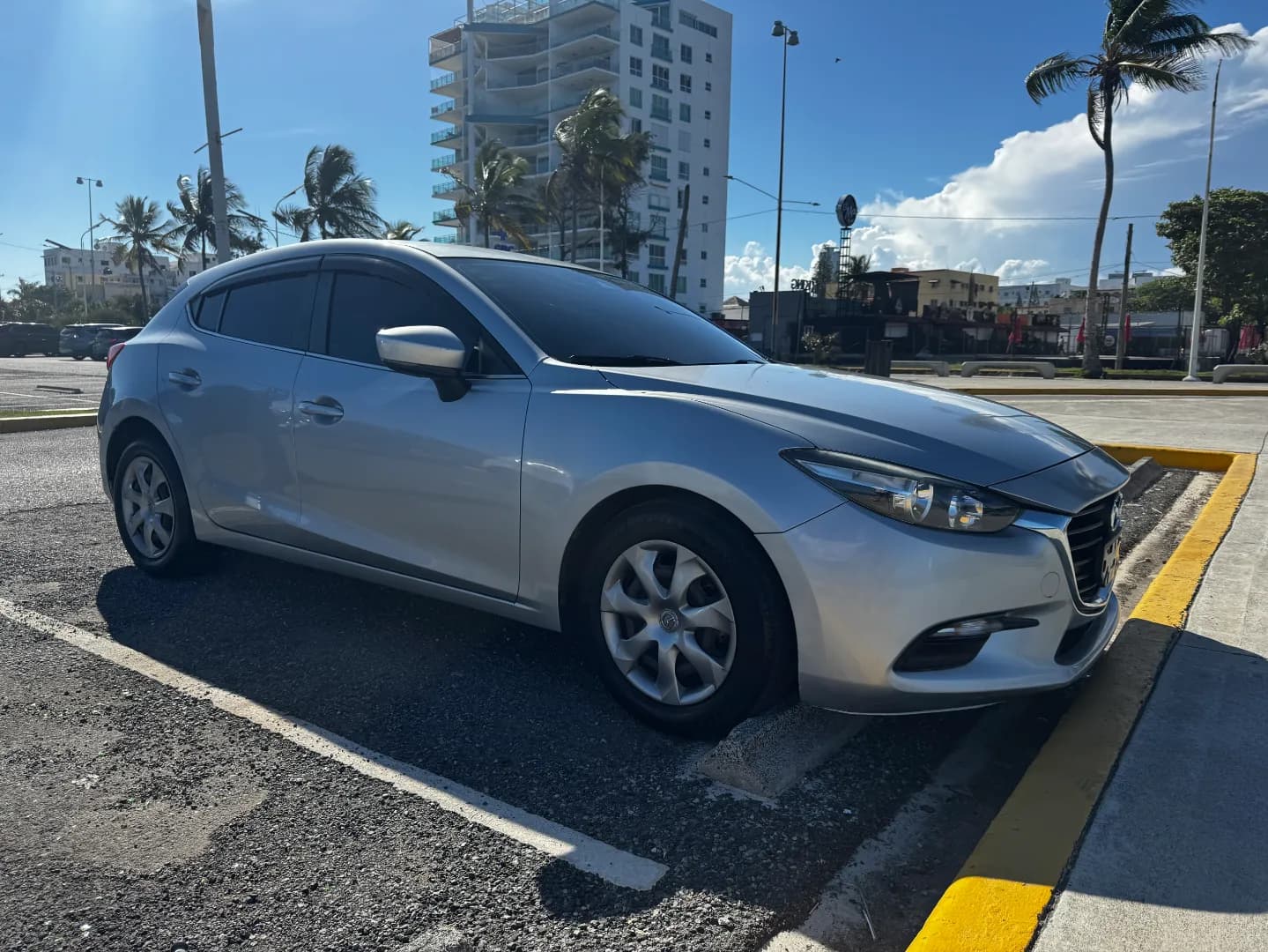 Mazda Axela 2018
