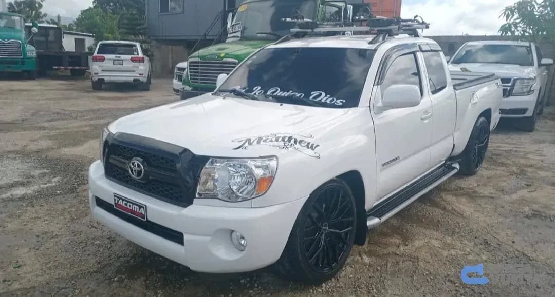 Toyota Tacoma 2011